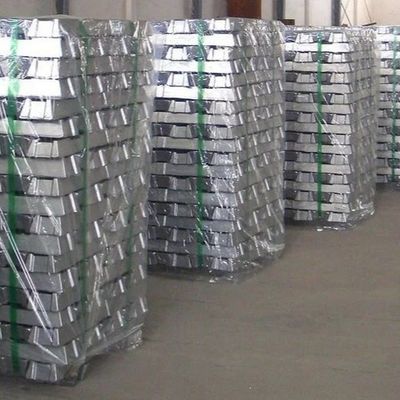 FE de alumínio do lingote AlSi9Cu3 dos lingotes ADC12 de 20kgs 25kgs